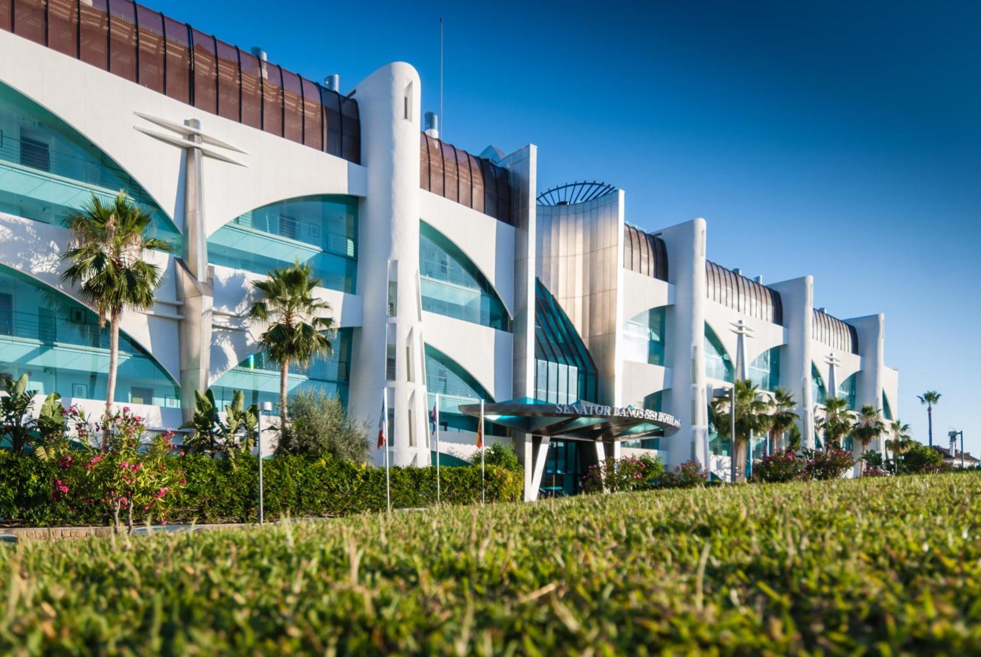 Senator Banus (Adults Only) Hotel Estepona Exterior photo The hotel's exterior