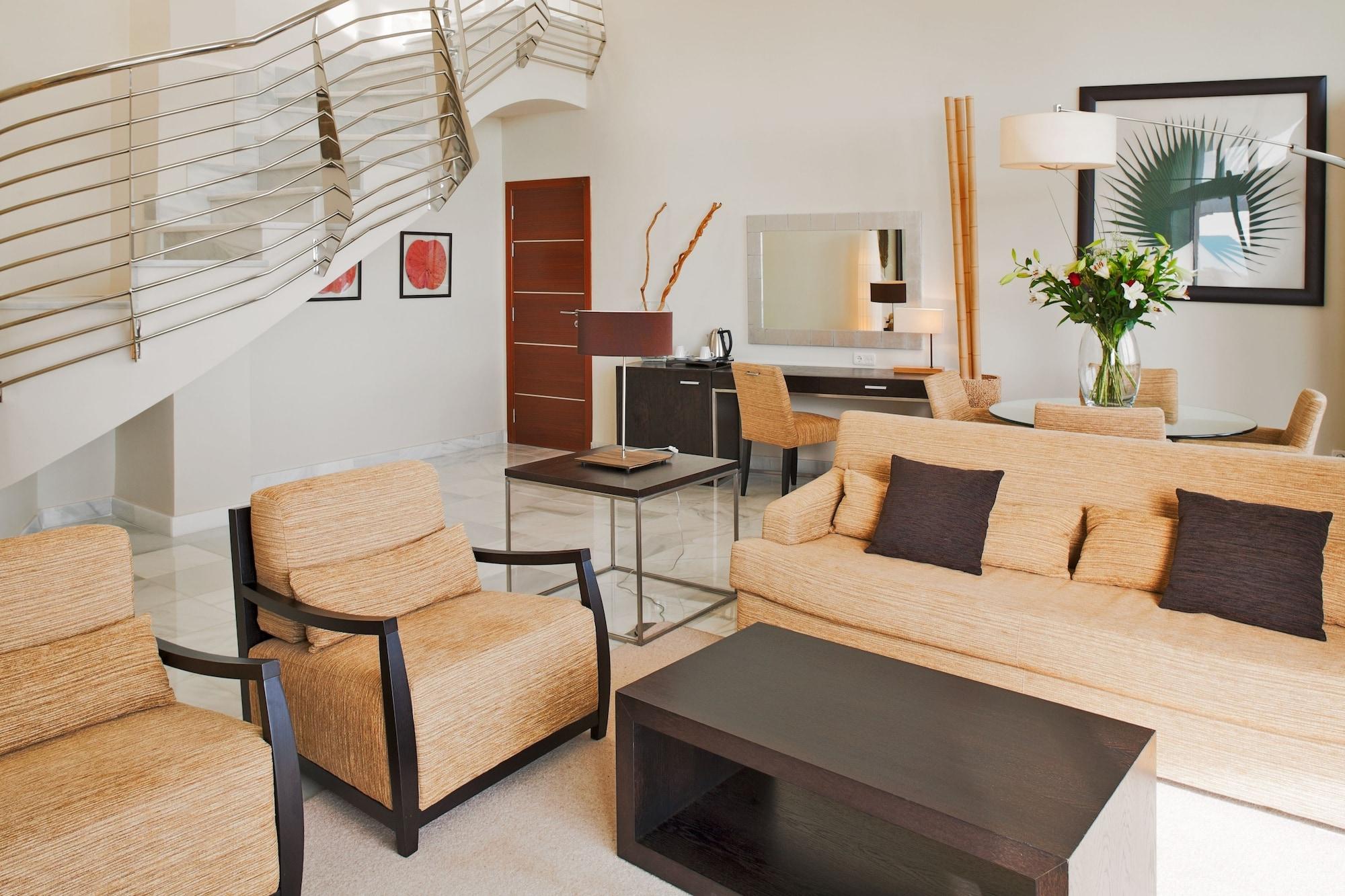 Senator Banus (Adults Only) Hotel Estepona Exterior photo A living room