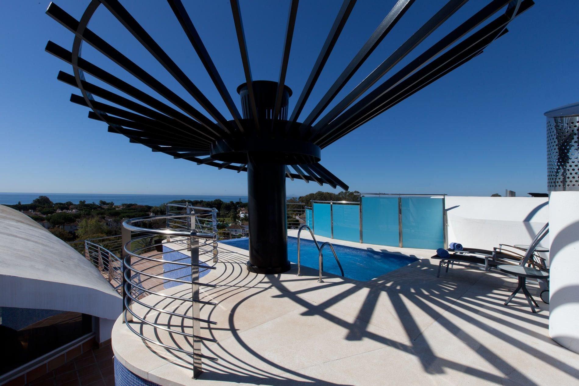 Senator Banus (Adults Only) Hotel Estepona Exterior photo The pool at the hotel