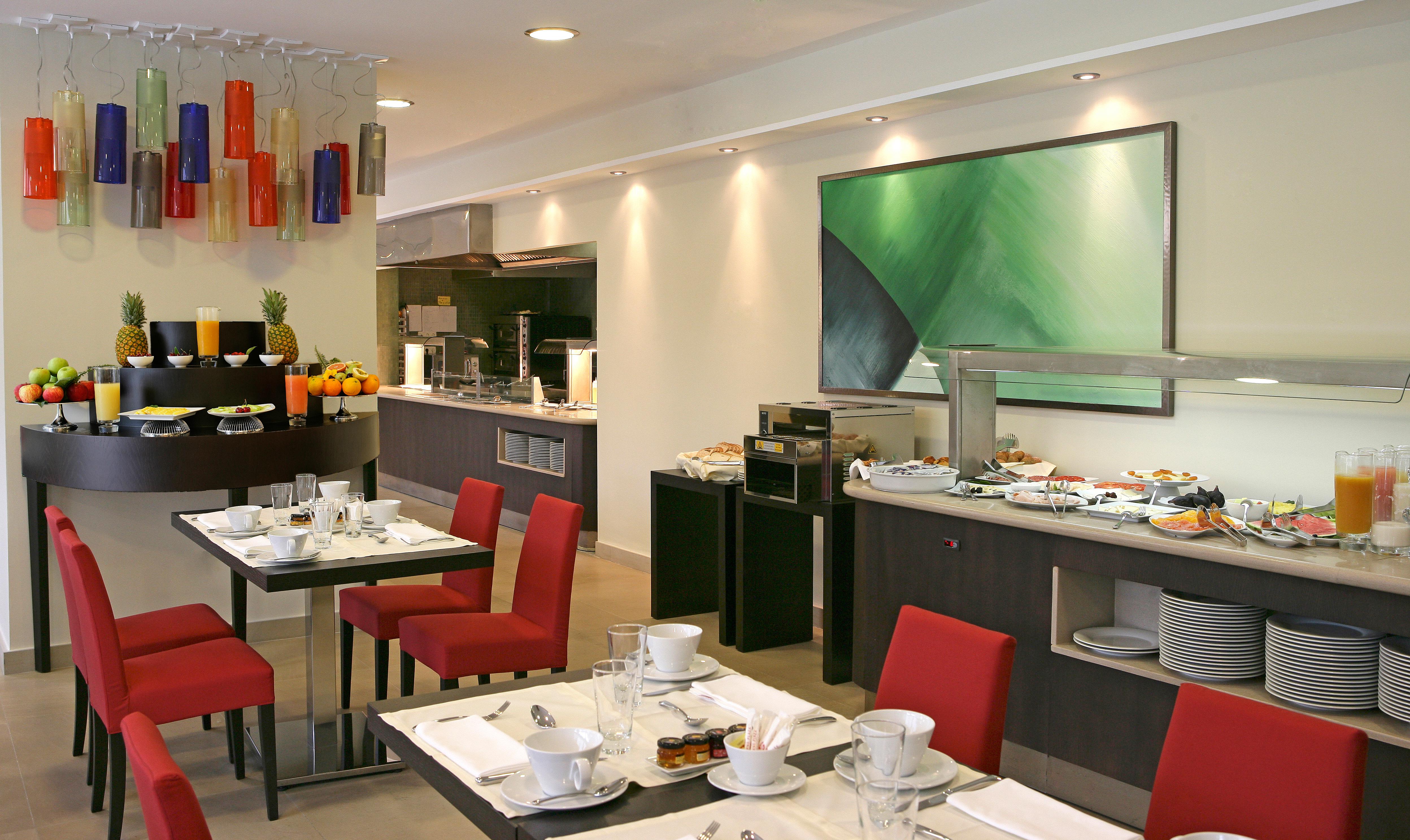 Senator Banus (Adults Only) Hotel Estepona Exterior photo The lounge at the airport