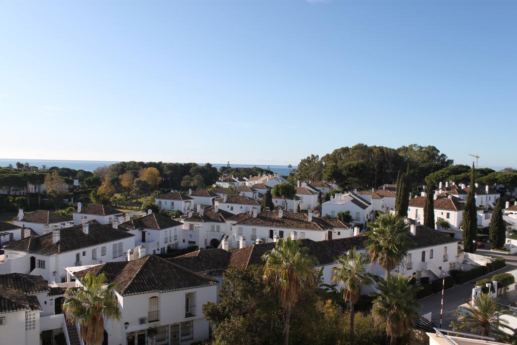 Senator Banus (Adults Only) Hotel Estepona Exterior photo View of the town